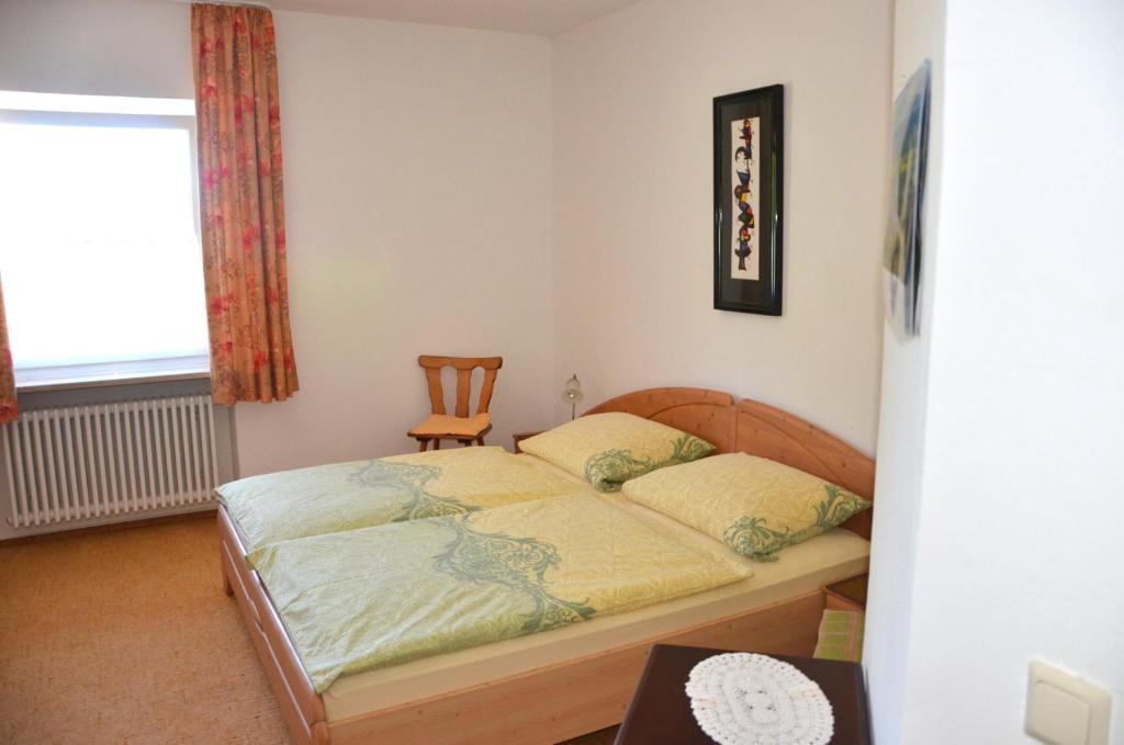 Landgasthof zur Quelle Seeshaupt Zimmer foto